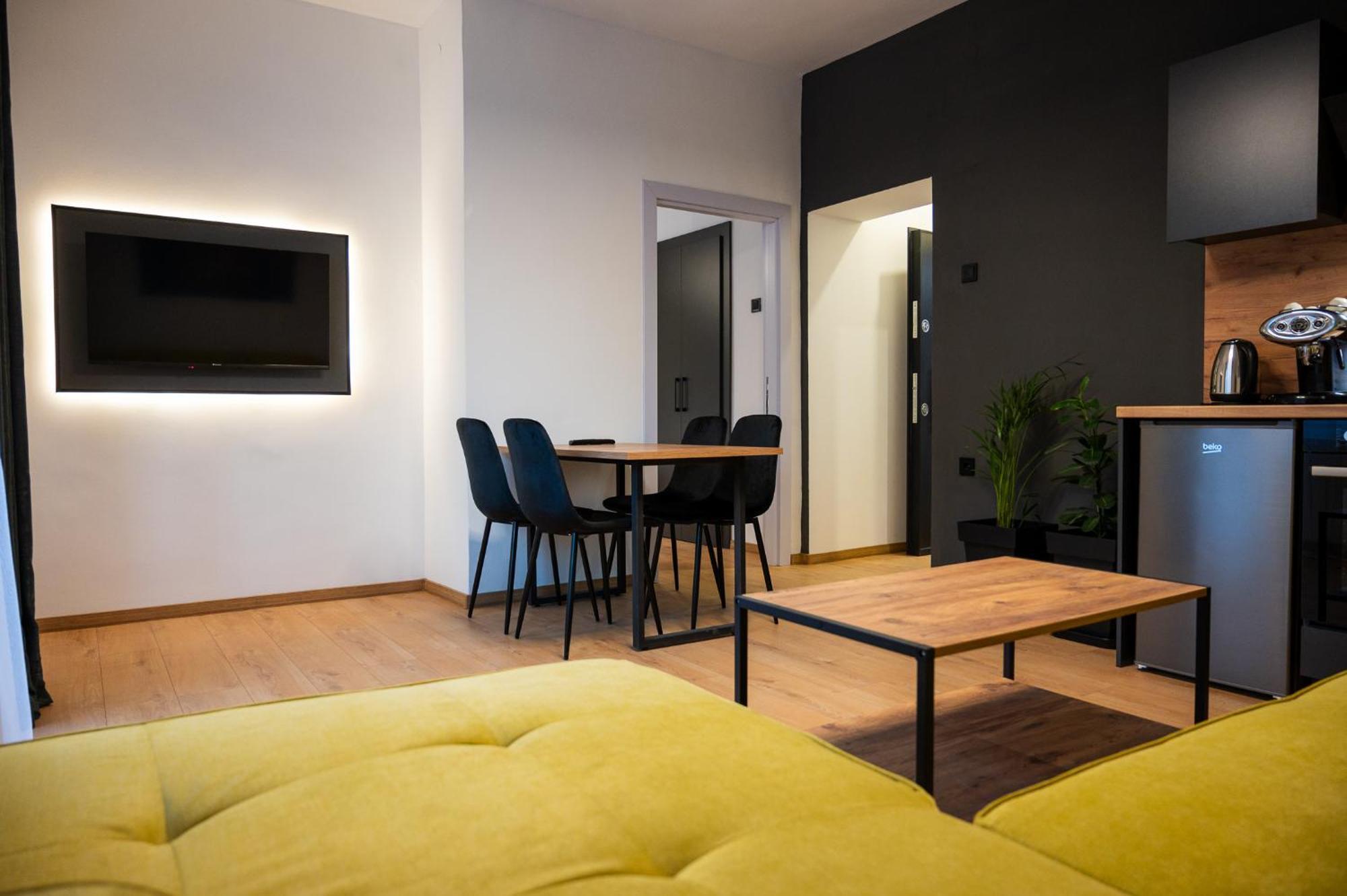 Casa Central Apartments Скоп'є Екстер'єр фото