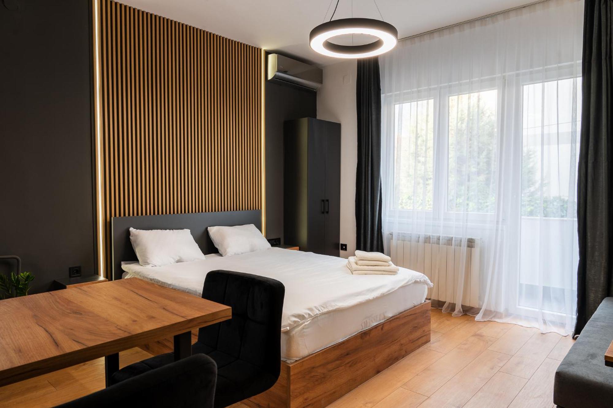 Casa Central Apartments Скоп'є Екстер'єр фото